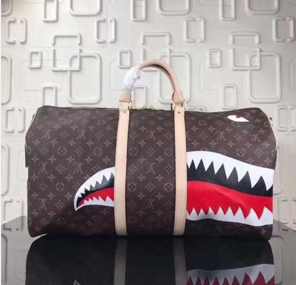 handbags brand cross designer shoulder luxury m54169 shark bags presbyopic shark iconic travel handles bag pillow totes bag men body bag
handbags brand cross designer shoulder luxury m54169 shark bags presbyopic shark iconic travel handles bag pillow totes bag men body bag