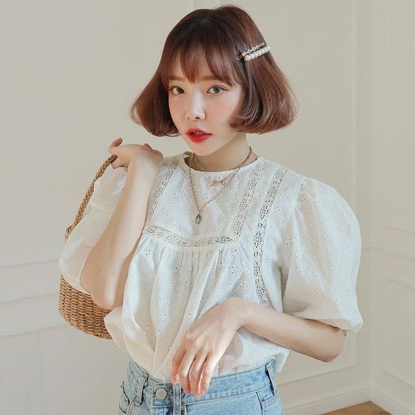 women's blouses & shirts summer blouse women sweet hollowed out loose shirt white puff sleeve o-neck simple korean style vintage 2021 f
women's blouses & shirts summer blouse women sweet hollowed out loose shirt white puff sleeve o-neck simple korean style vintage 2021 f
