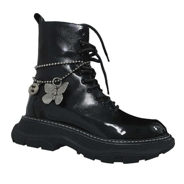 boots womens metal chain 3d butterfly cross decor ankel lace up shoes punk motorcycle real leather black 2021
boots womens metal chain 3d butterfly cross decor ankel lace up shoes punk motorcycle real leather black 2021