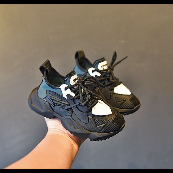 autumn and winter boys sports shoes genuine leather plus velvet childrens shoes girls breathable running shoes student sneakers, Black;red
autumn and winter boys sports shoes genuine leather plus velvet childrens shoes girls breathable running shoes student sneakers, Black;red