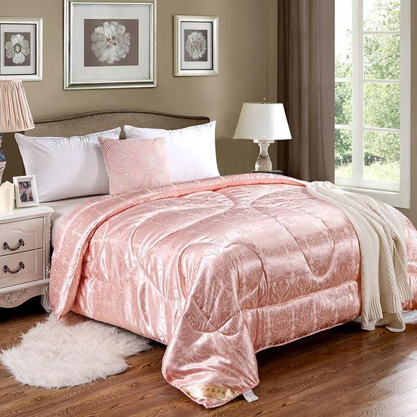 100% mulberry silk comforter winter warm quilts for king queen double bed cover 4 seasons blanket weighted couple duvet filling comforters &
100% mulberry silk comforter winter warm quilts for king queen double bed cover 4 seasons blanket weighted couple duvet filling comforters &