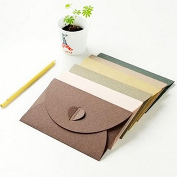 10pcs/lot colored buckle kraft paper envelopes simple love retro decorative envelope small wholesale packing bags
10pcs/lot colored buckle kraft paper envelopes simple love retro decorative envelope small wholesale packing bags