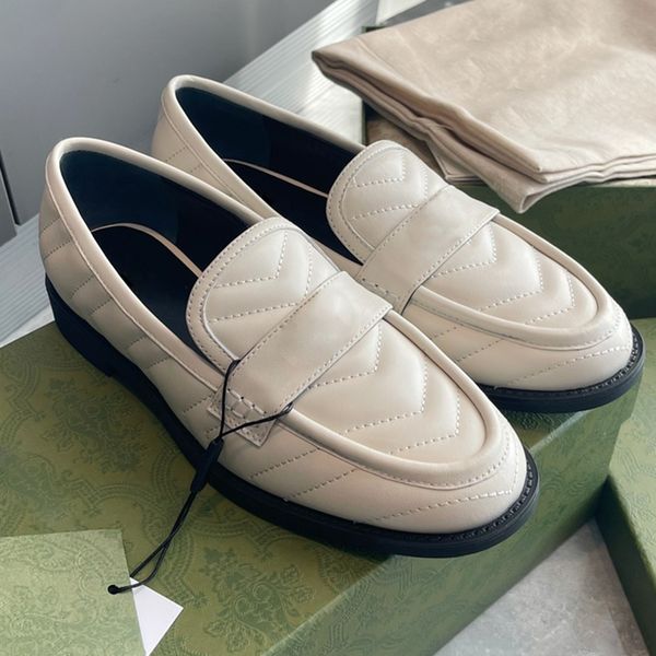womens designer loafers shoes leather uppers v-shaped texture and color combined for spring white black size 35-40
womens designer loafers shoes leather uppers v-shaped texture and color combined for spring white black size 35-40