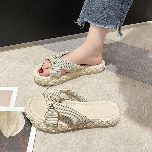 slippers 2021 summer the fashion women's flip flops leisure all-match round head comfortable open toe sandals platform female shoes, Black
slippers 2021 summer the fashion women's flip flops leisure all-match round head comfortable open toe sandals platform female shoes, Black