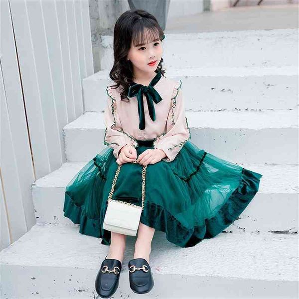 girls clothing sets autumn spring teenager long sleeve shirt skirt 2pcs kids girl children clothes3 6 8 10 11years old, White
girls clothing sets autumn spring teenager long sleeve shirt skirt 2pcs kids girl children clothes3 6 8 10 11years old, White