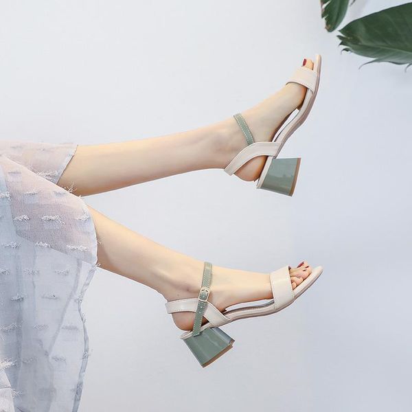 sandals women's summer 2021 korean versatile middle heel thick one line buckle fairy roman high heels shoes, Black
sandals women's summer 2021 korean versatile middle heel thick one line buckle fairy roman high heels shoes, Black