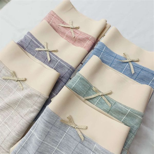 lingerie girl modal plaid ice wormwood crotch no trace ruffle bow mid waist women's briefs, Black;pink 
lingerie girl modal plaid ice wormwood crotch no trace ruffle bow mid waist women's briefs, Black;pink