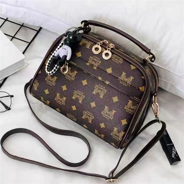 5a+ bags designer women handbags luxurious crossbody designers bag lambs leather shoulder flap classic 25.5cm gold chain clutch caviar walle
5a+ bags designer women handbags luxurious crossbody designers bag lambs leather shoulder flap classic 25.5cm gold chain clutch caviar walle