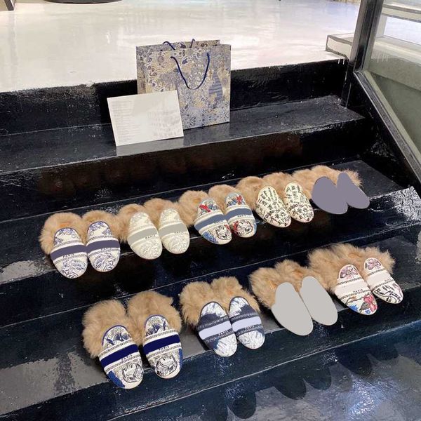 2021 women winter slippers warm fur printing slipper house outside show style splicing autumn womens slides ladies hollow sandals midsole th, Black
2021 women winter slippers warm fur printing slipper house outside show style splicing autumn womens slides ladies hollow sandals midsole th, Black