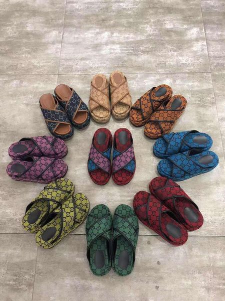 2021 classic fashion versatile muffin slippers multi color printing talent recommends limited thick soled shoes for women, Black
2021 classic fashion versatile muffin slippers multi color printing talent recommends limited thick soled shoes for women, Black
