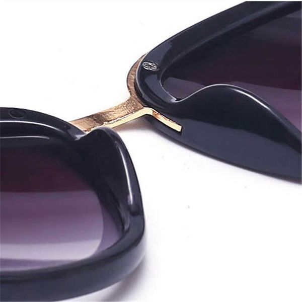 luxury designer sunglasses rbrovo 2021 oversized cateye women retro glasses for mirror brand oculos de sol feminino 0622, White;black
luxury designer sunglasses rbrovo 2021 oversized cateye women retro glasses for mirror brand oculos de sol feminino 0622, White;black