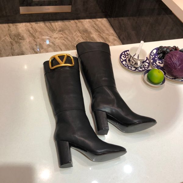 designer high tube thick heel casual women's shoes, genuine leather fashion luxury,warm and comfortable size 35-40, Black
designer high tube thick heel casual women's shoes, genuine leather fashion luxury,warm and comfortable size 35-40, Black