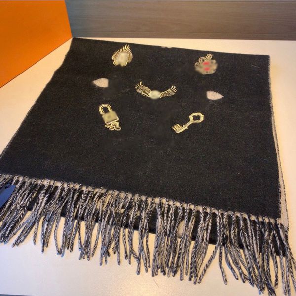 luxury designers france brand old flower scarf high quatity knitted cashmere scarfs for women designer double-sided jacquard scarves lady la, Blue;gray
luxury designers france brand old flower scarf high quatity knitted cashmere scarfs for women designer double-sided jacquard scarves lady la, Blue;gray