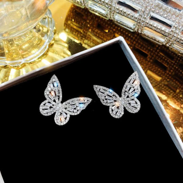advanced sense super fairy zircon temperament butterfly elegant new fashion cool wind earrings female silver needle, Black
advanced sense super fairy zircon temperament butterfly elegant new fashion cool wind earrings female silver needle, Black