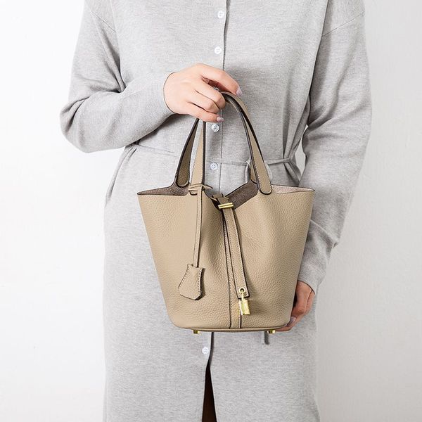 designer bags akend h home food basket women's fashion hand soft cow leather bu zhouzhoubao123 old bag flower
designer bags akend h home food basket women's fashion hand soft cow leather bu zhouzhoubao123 old bag flower
