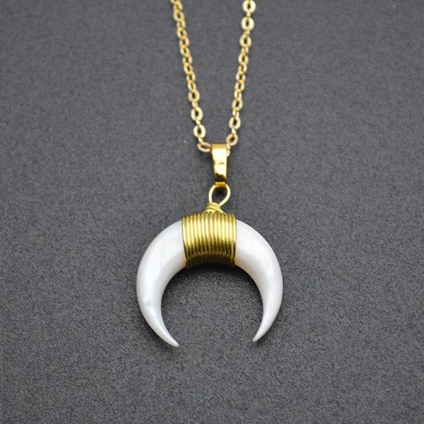 chains 20mm natural white shell crescent moon pendants necklaces handmade winding gold plated jewelry charms, Silver
chains 20mm natural white shell crescent moon pendants necklaces handmade winding gold plated jewelry charms, Silver