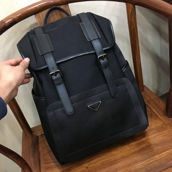 fashion casual men's and women's backpack, super capacity travel bag, factory direct sales, global transportation backpack
fashion casual men's and women's backpack, super capacity travel bag, factory direct sales, global transportation backpack