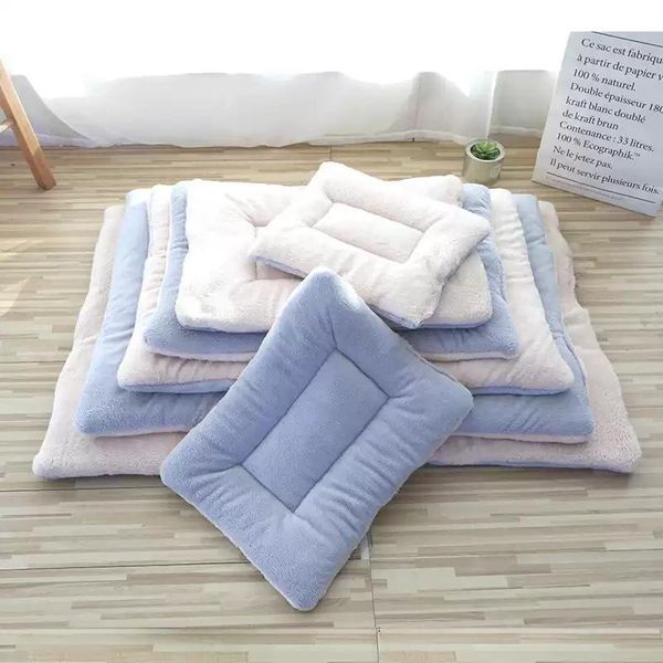 cat beds & furniture warm and thick coral wool can be used on both sides of the mat with large space four seasons all-purpose pet supplies
cat beds & furniture warm and thick coral wool can be used on both sides of the mat with large space four seasons all-purpose pet supplies