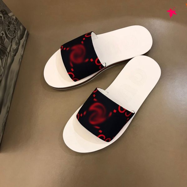 2021 designer luxurys slippers men sandals fashion beach shoes flip flops flat non-slip classical hole slipper with box size 39-45 -g0239, Black
2021 designer luxurys slippers men sandals fashion beach shoes flip flops flat non-slip classical hole slipper with box size 39-45 -g0239, Black