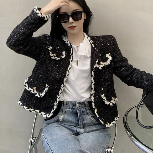 jackets autumn winter korean vintage tweed women jacket coat female buttons streetwear short woolen coats slim outwear mujer chaqueta hlks, Black;brown
jackets autumn winter korean vintage tweed women jacket coat female buttons streetwear short woolen coats slim outwear mujer chaqueta hlks, Black;brown