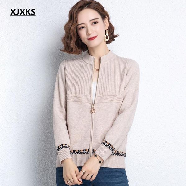 women's jackets xjxks 2021 autumn winter women wool jacket high-quality knitted zipper cardigan sweater coat, Black;brown
women's jackets xjxks 2021 autumn winter women wool jacket high-quality knitted zipper cardigan sweater coat, Black;brown