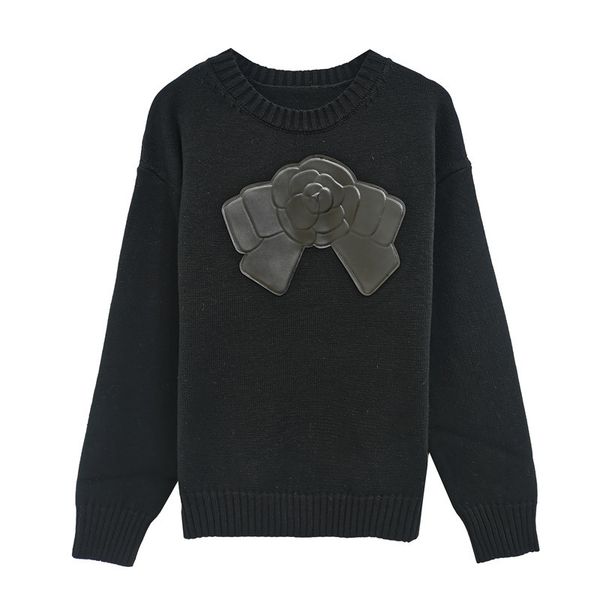 autumn and winter 2121 new women's dress camellia stick cloth round neck pullover long sleeve sweater, White;black
autumn and winter 2121 new women's dress camellia stick cloth round neck pullover long sleeve sweater, White;black