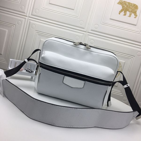 2021 new designer bag 0233 men's messenger bags spring fashion show functional and practical shoulder bags wallets
2021 new designer bag 0233 men's messenger bags spring fashion show functional and practical shoulder bags wallets
