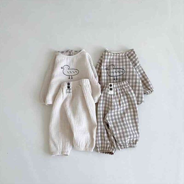 baby cute cartoon baby spring and autumn clothes cotton jacket pants girls clothes girls outfits, White 
baby cute cartoon baby spring and autumn clothes cotton jacket pants girls clothes girls outfits, White