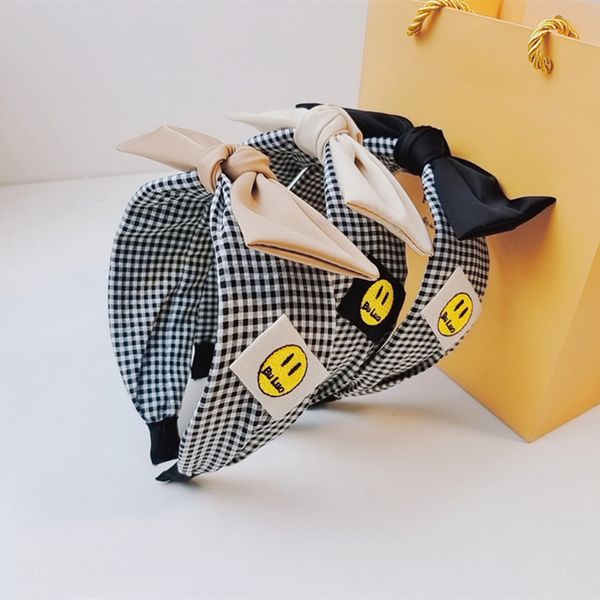 75% off design of new cloth hair hoop wide side smiling face washing out hairpin versatile sweet headband decoration, Silver
75% off design of new cloth hair hoop wide side smiling face washing out hairpin versatile sweet headband decoration, Silver