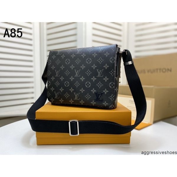 m44000 fashion men's printing shoulder bag brand leather messenger bag men handbags
m44000 fashion men's printing shoulder bag brand leather messenger bag men handbags