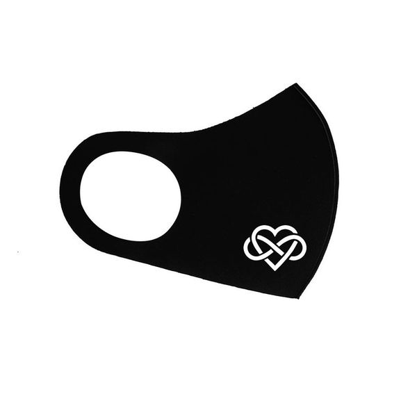 ice 2021 silk breathable fashion printed dust mask thin spring autumn men and women
ice 2021 silk breathable fashion printed dust mask thin spring autumn men and women