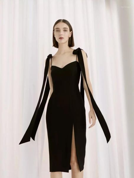 casual dresses 2021 summer sleeveless fringed shoulder halter sling cardigan slimmiddle length dress party dating bandage, Black;gray
casual dresses 2021 summer sleeveless fringed shoulder halter sling cardigan slimmiddle length dress party dating bandage, Black;gray