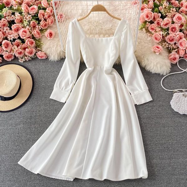 casual dresses 2021 autumn french hepburn style large swing long dress square neck bubble sleeve waist closing thin, Black;gray
casual dresses 2021 autumn french hepburn style large swing long dress square neck bubble sleeve waist closing thin, Black;gray