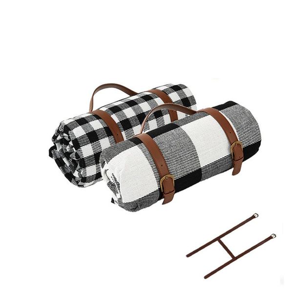 outdoor pads stripe plaid foldable waterproof picnic mat fashion thicken pad breathable soft portable camping travel beach blanket
outdoor pads stripe plaid foldable waterproof picnic mat fashion thicken pad breathable soft portable camping travel beach blanket