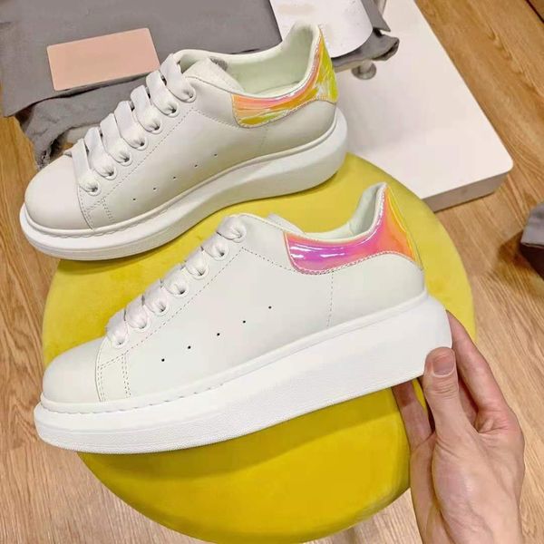 small white shoes men's and women's casual shoes, fashion thick soled air cushion summer breathable shoe size 36-45, Black
small white shoes men's and women's casual shoes, fashion thick soled air cushion summer breathable shoe size 36-45, Black