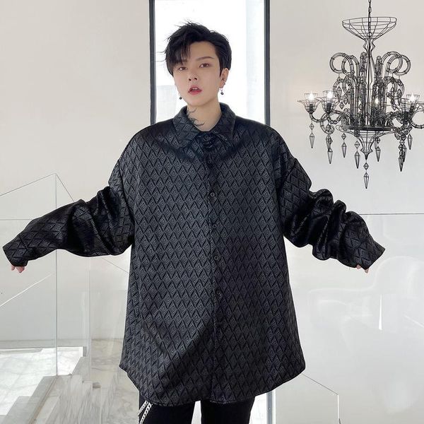 men's casual shirts autumn velvet geometric print loose long sleeve shirt lapel single breasted mid length blouse 2021 for male, White;black
men's casual shirts autumn velvet geometric print loose long sleeve shirt lapel single breasted mid length blouse 2021 for male, White;black