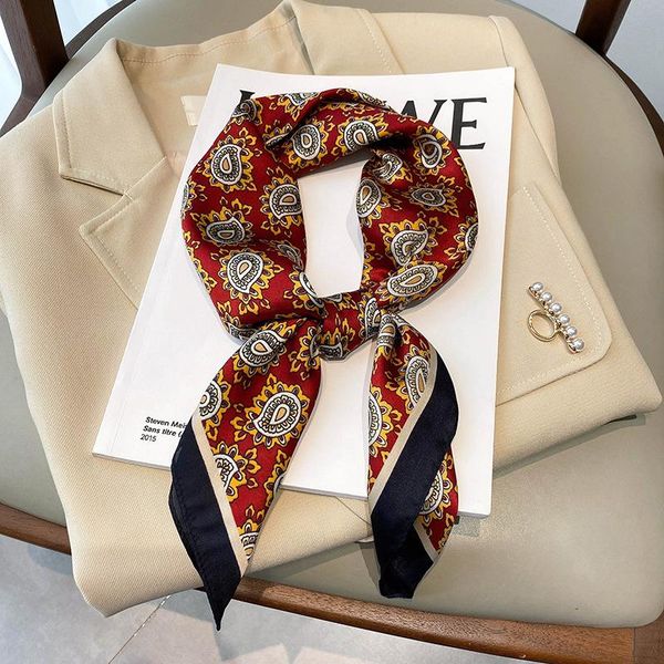 scarves 2021 fashion 70x70cm dustproof kerchief autumn ethnic style square towel print silk female sunscreen shawls, Blue;gray
scarves 2021 fashion 70x70cm dustproof kerchief autumn ethnic style square towel print silk female sunscreen shawls, Blue;gray