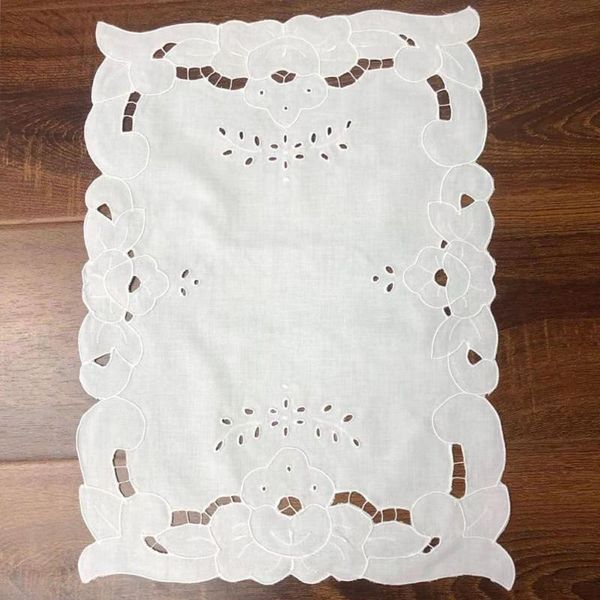 table napkin 4 piece of hand embroidery white eat mat, napkin, tablecloth, wedding party, restaurant, home, tea, cotton fabrics
table napkin 4 piece of hand embroidery white eat mat, napkin, tablecloth, wedding party, restaurant, home, tea, cotton fabrics