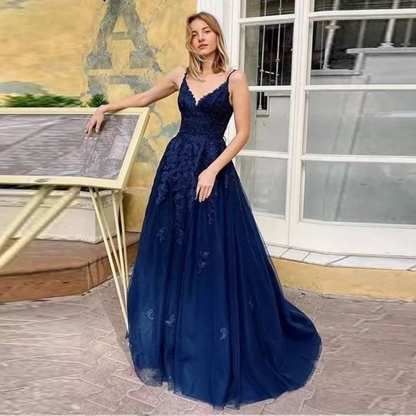 a line tulle bride party formal prom dresses spaghetti v neck applique lace up backless cocktail evening gowns women special occasion vestid, Black
a line tulle bride party formal prom dresses spaghetti v neck applique lace up backless cocktail evening gowns women special occasion vestid, Black