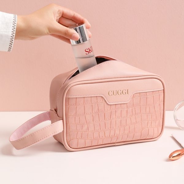 cosmetic women's portable large capacity 2021 new ins super fire travel skin care products storage bag high sense leather
cosmetic women's portable large capacity 2021 new ins super fire travel skin care products storage bag high sense leather