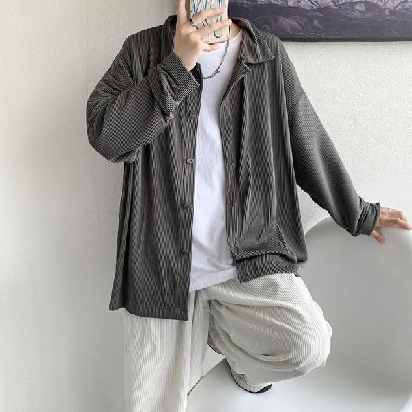 men's casual shirts korean pleated men oversized 2022 spring long sleeve blouse solid color single breasted male, White;black
men's casual shirts korean pleated men oversized 2022 spring long sleeve blouse solid color single breasted male, White;black