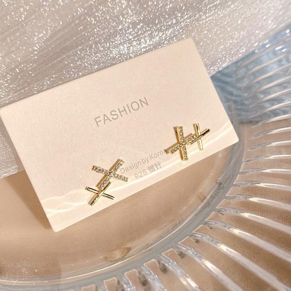 stud trendy 14k real gold plated x shaped cross earrings for women girl jewelry zirconia s925 silver needle party gift, Golden;silver
stud trendy 14k real gold plated x shaped cross earrings for women girl jewelry zirconia s925 silver needle party gift, Golden;silver