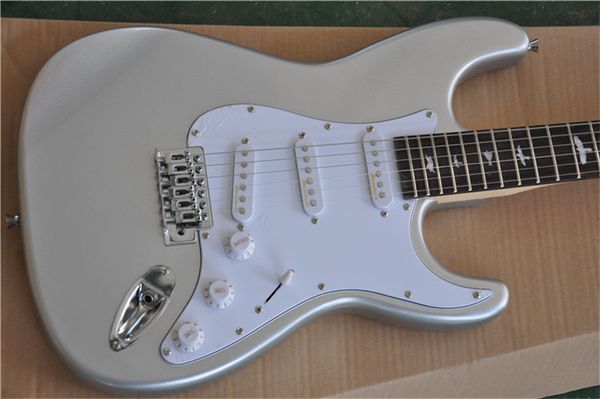 st electric guitar surf green maple fingerboard white pearl pickguard guitarar
st electric guitar surf green maple fingerboard white pearl pickguard guitarar