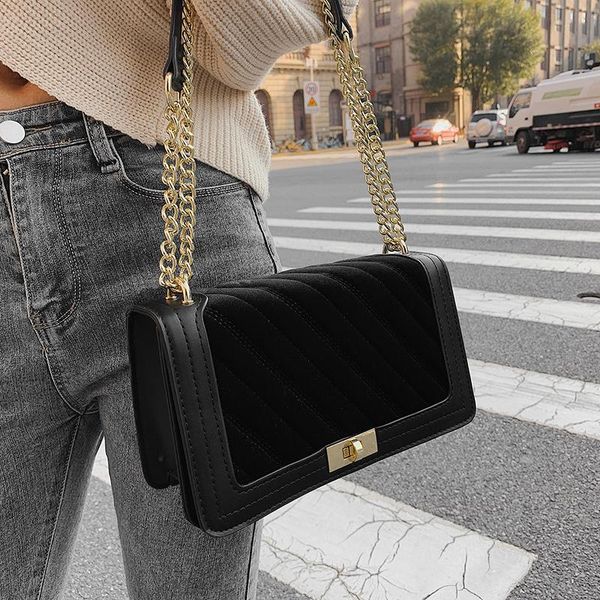 evening bags 2021 crossbody shoulder for women luxury velvet small thread handbags trendy square female solid color messenger bag sac
evening bags 2021 crossbody shoulder for women luxury velvet small thread handbags trendy square female solid color messenger bag sac