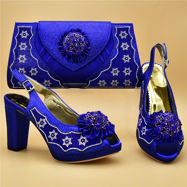 dress shoes women and bag set in italy nigerian wedding decorated with appliques italian matching bags 2021, Black
dress shoes women and bag set in italy nigerian wedding decorated with appliques italian matching bags 2021, Black