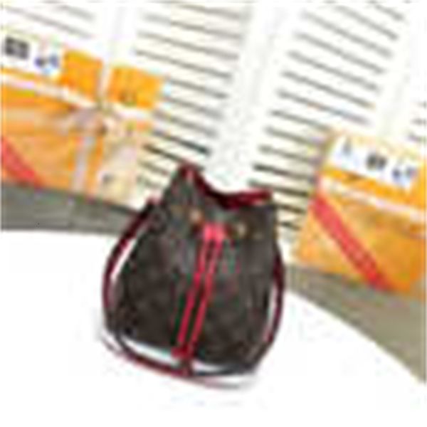 totes brand designer luxury m44011 44022 mini trendy bucket bag cross women's bag shoulder handbags iconic handles shoulder bags body b
totes brand designer luxury m44011 44022 mini trendy bucket bag cross women's bag shoulder handbags iconic handles shoulder bags body b
