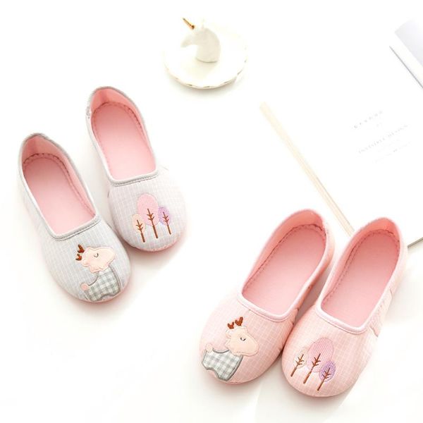 slippers millffy women heart-shaped warm plush winter grey pink soft indoor shoes flat with home, Black
slippers millffy women heart-shaped warm plush winter grey pink soft indoor shoes flat with home, Black