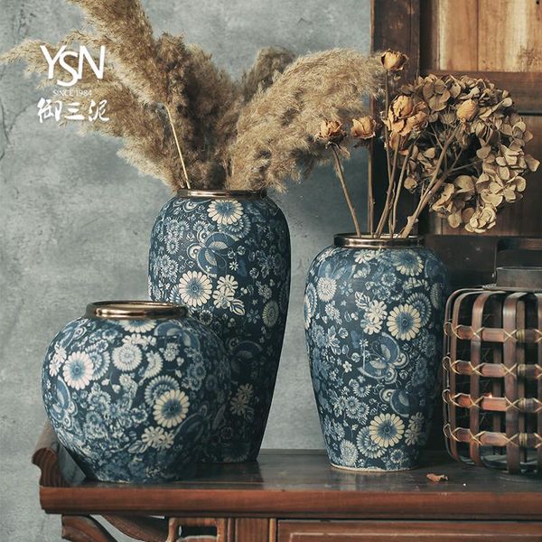 vases ceramic blue and white vase european chinese style flower arrangement jingdezhen taiyan retro ornaments
vases ceramic blue and white vase european chinese style flower arrangement jingdezhen taiyan retro ornaments