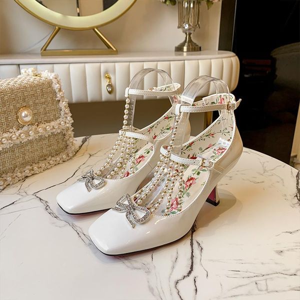 dress shoes mary janes women summer 2021 retro diamond butterfly-knot high heels pumps square head pearl lolita style shoe, Black
dress shoes mary janes women summer 2021 retro diamond butterfly-knot high heels pumps square head pearl lolita style shoe, Black