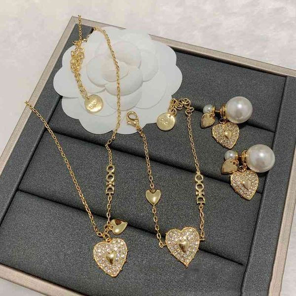 75% off outlet online letter heart shaped pearl necklace bracelet earrings women's suit high version brass material, Silver
75% off outlet online letter heart shaped pearl necklace bracelet earrings women's suit high version brass material, Silver